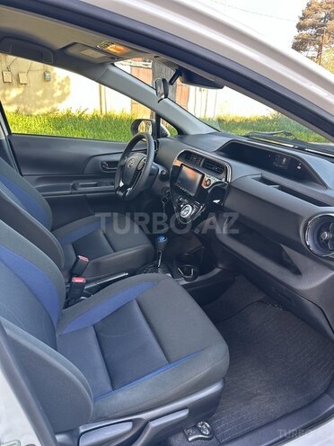 Toyota Aqua 2019, 52,800 km - 1.5 l - Bakı