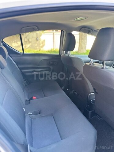 Toyota Aqua 2019, 52,800 km - 1.5 l - Bakı