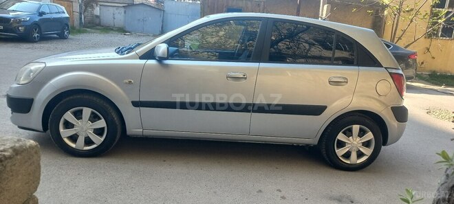 Kia Rio 2006, 226,000 km - 1.4 l - Bakı