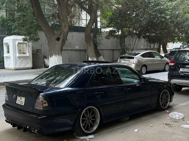 Mercedes C 240 1999, 365,000 km - 2.4 l - Bakı