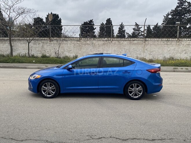 Hyundai Elantra 2016, 70,230 km - 2.0 l - Bakı