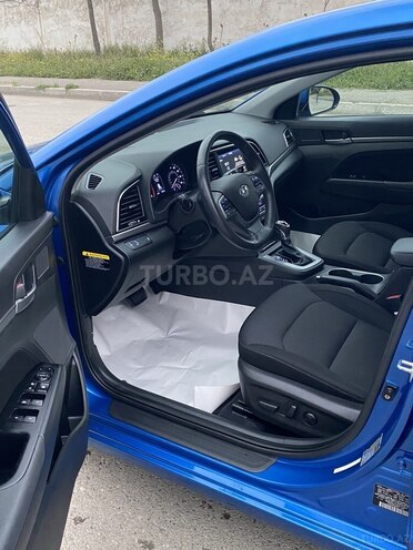 Hyundai Elantra 2016, 70,230 km - 2.0 l - Bakı