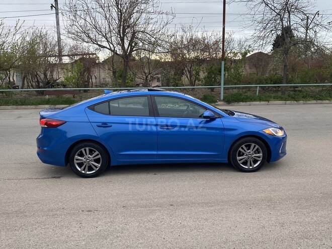 Hyundai Elantra 2016, 70,230 km - 2.0 l - Bakı