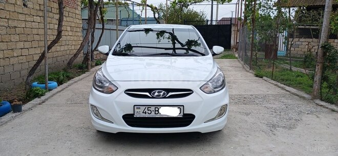 Hyundai Accent 2011, 215,000 km - 1.6 l - Mingəçevir