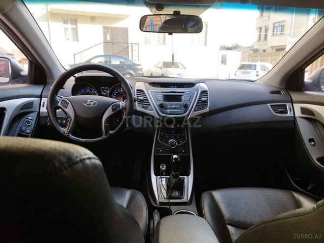 Hyundai Avante 2015, 142,500 km - 1.6 l - Bakı