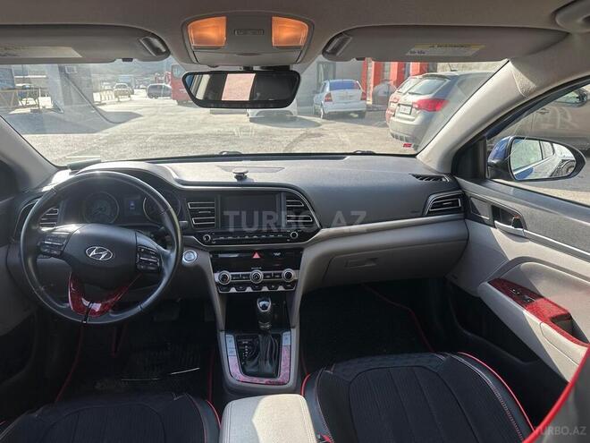 Hyundai Elantra 2019, 153,102 km - 2.0 l - Bakı