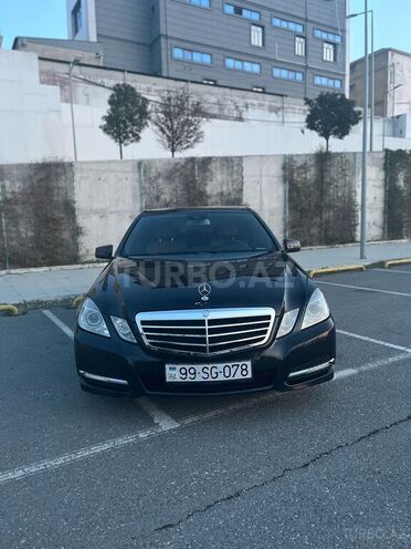 Mercedes E 200 2010, 213,000 km - 1.8 л - Bakı