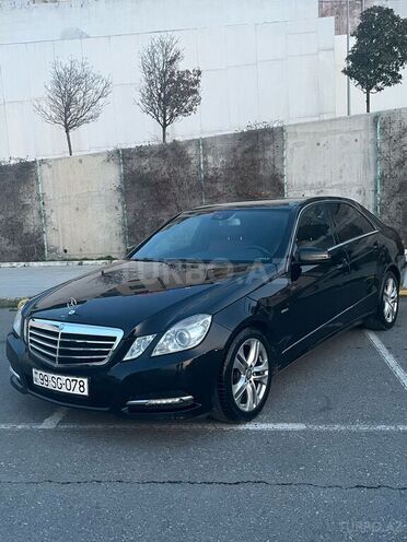 Mercedes E 200 2010, 213,000 km - 1.8 л - Bakı