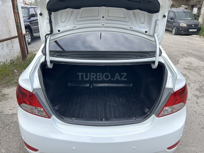 Hyundai Accent 2013, 186,000 km - 1.6 l - Bakı