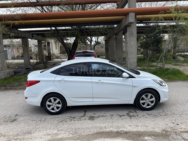 Hyundai Accent 2013, 186,000 km - 1.6 l - Bakı