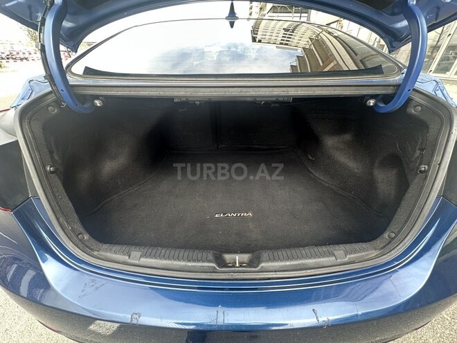 Hyundai Elantra 2014, 230,032 km - 1.8 l - Bakı