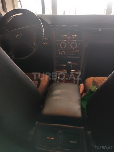 Mercedes E 220 d 2000, 487,405 km - 2.2 l - Bakı