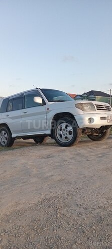 Mitsubishi Pajero io 1999, 35,000 km - 1.8 l - Bakı