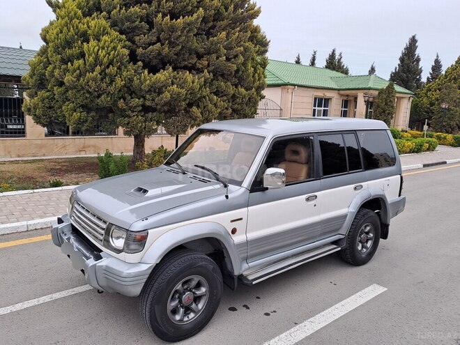 Mitsubishi Pajero 1995, 345,000 km - 2.8 l - Sumqayıt