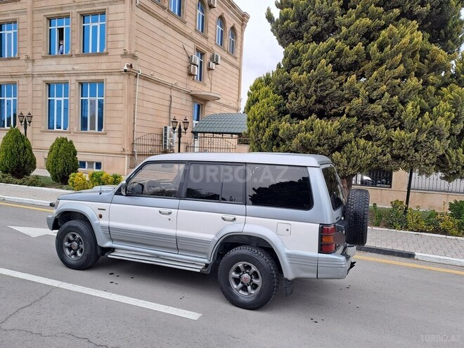 Mitsubishi Pajero 1995, 345,000 km - 2.8 l - Sumqayıt