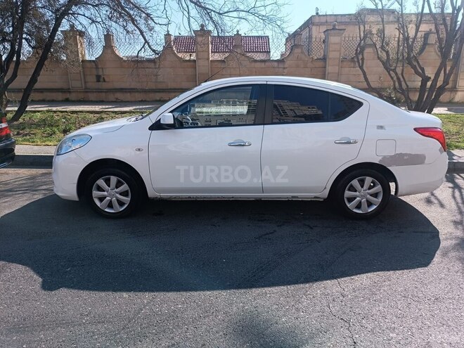 Nissan Sunny 2014, 190,000 km - 1.6 l - Bakı