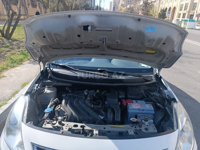 Nissan Sunny 2014, 190,000 km - 1.6 l - Bakı