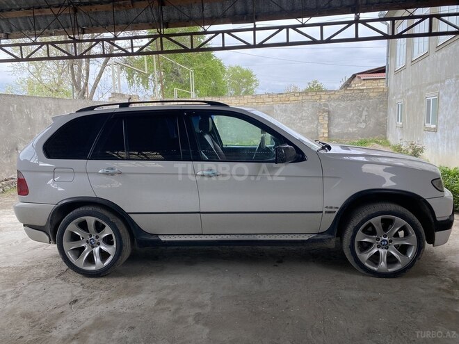 BMW X5 2003, 368,458 km - 4.4 l - Quba