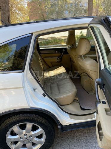 Honda CR-V-11