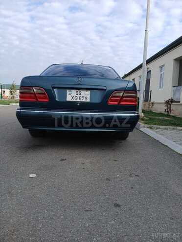 Mercedes E 270 2000, 370,000 km - 2.7 l - Bakı
