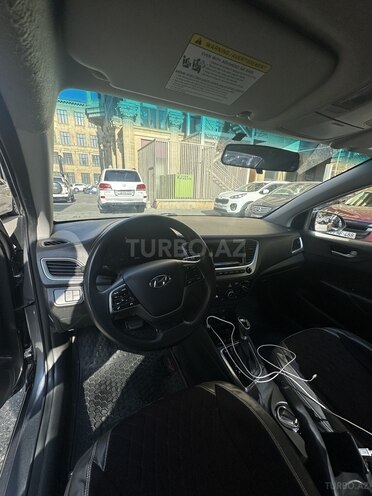 Hyundai Accent 2018, 133,905 km - 1.6 l - Bakı