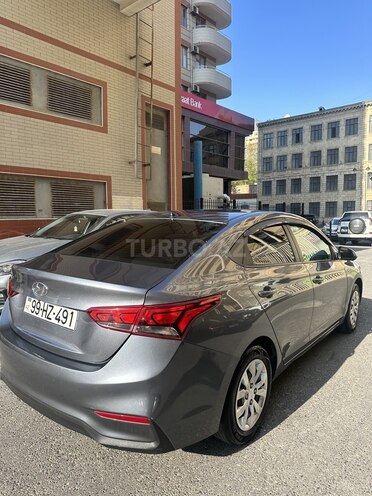 Hyundai Accent 2018, 133,905 km - 1.6 l - Bakı