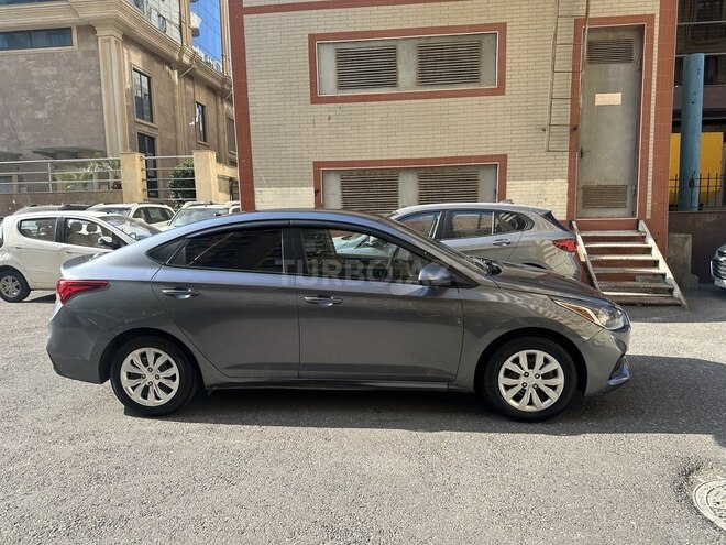 Hyundai Accent 2018, 133,905 km - 1.6 l - Bakı
