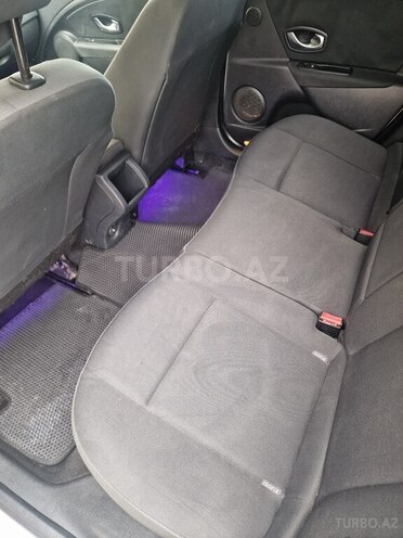 Renault Megane 2010, 300,125 km - 1.4 l - Bakı