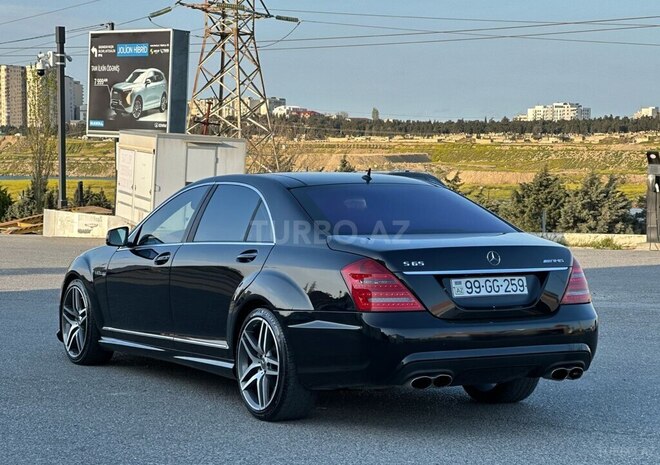 Mercedes S 550 2006, 240,000 km - 5.5 l - Bakı
