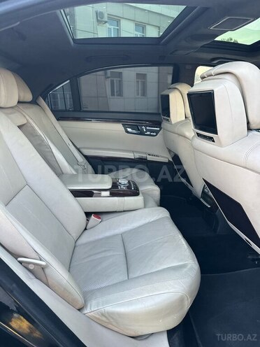 Mercedes S 550 2006, 240,000 km - 5.5 l - Bakı