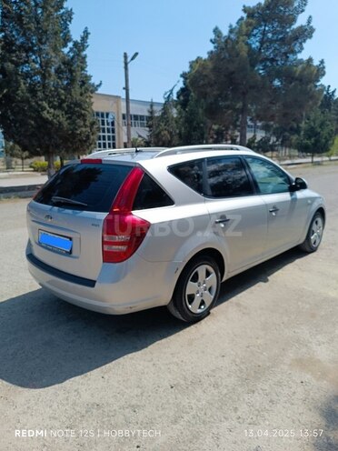 Kia Ceed 2009, 208,000 km - 1.4 л - Salyan