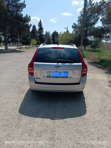 Kia Ceed 2009, 208,000 km - 1.4 л - Salyan