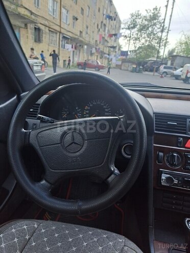 Mercedes C 180 1997, 478,000 km - 1.8 l - Göyçay