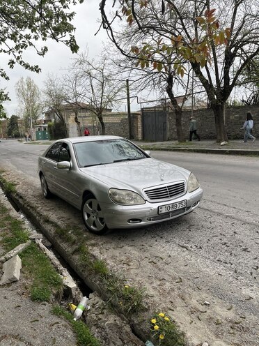 Mercedes S 320 2001, 449,000 km - 3.2 l - Bakı