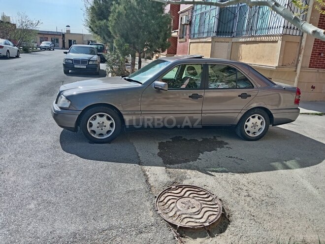 Mercedes C 180 1995, 354,106 km - 1.8 л - Bakı