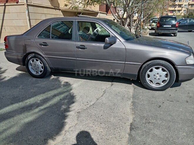 Mercedes C 180 1995, 354,106 km - 1.8 л - Bakı