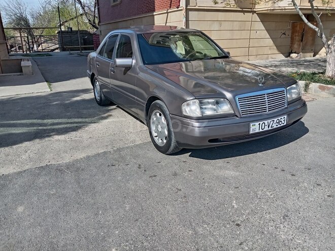 Mercedes C 180 1995, 354,106 km - 1.8 л - Bakı
