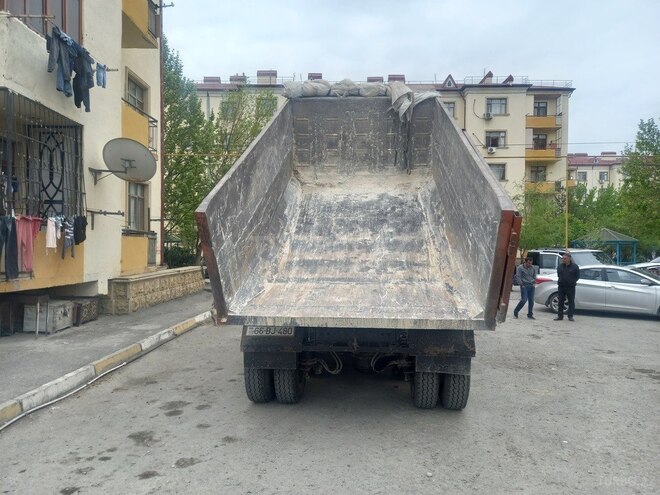 KamAz 5511 1987, 350,000 km - 11.0 l - Yevlax
