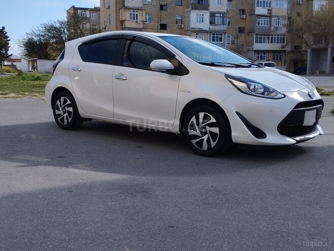 Toyota Aqua 2019, 42,000 km - 1.5 l - Bakı