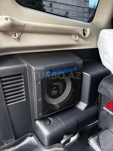 Mitsubishi Pajero 2017, 240,000 km - 3.8 l - Bakı