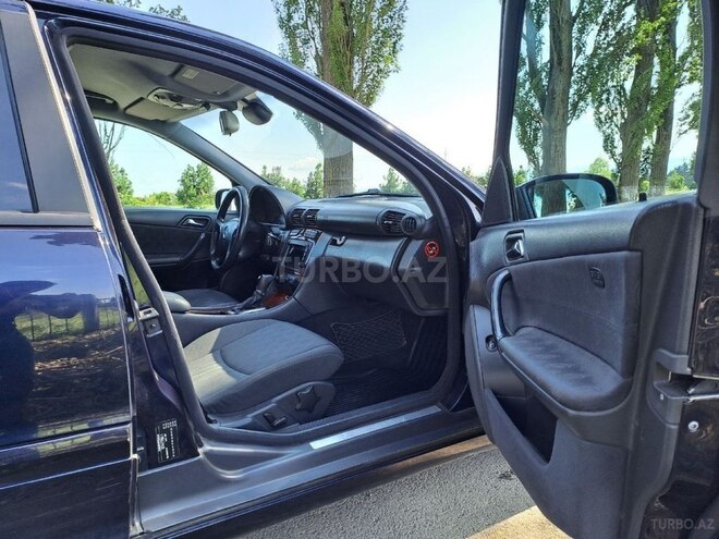 Mercedes C 200 2001, 365,000 km - 2.0 л - Lənkəran