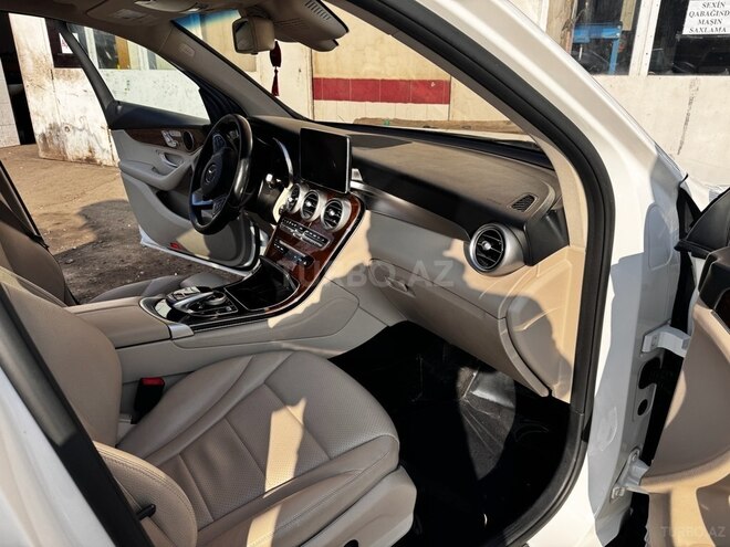 Mercedes GLC 300 4MATIC 2016, 190,000 km - 2.0 l - Bakı