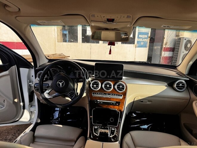 Mercedes GLC 300 4MATIC 2016, 190,000 km - 2.0 l - Bakı