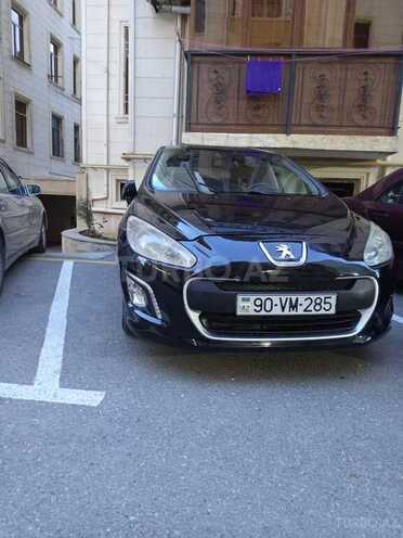 Peugeot 308 2012, 221,015 km - 1.6 l - Bakı