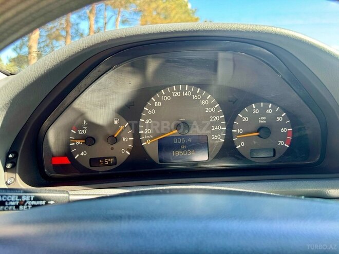 Mercedes CLK 320 2001, 185,000 km - 3.2 l - Bakı