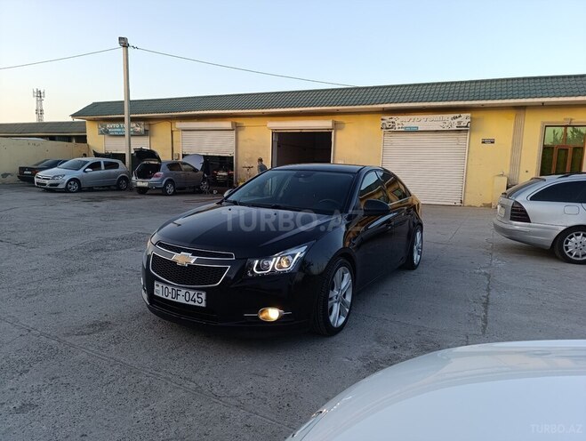 Chevrolet Cruze 2013, 285,000 km - 1.4 l - Şirvan