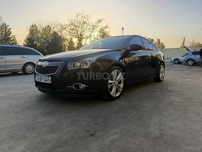 Chevrolet Cruze 2013, 285,000 km - 1.4 l - Şirvan