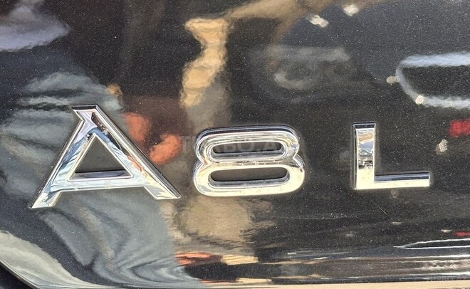 Audi A8 2012, 175,000 km - 4.0 л - Bakı