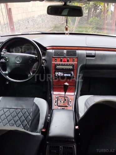 Mercedes E 270 1999, 437,000 km - 2.7 l - Gəncə