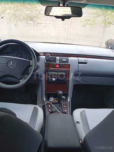 Mercedes E 230 1997, 400,000 km - 2.3 l - Bakı